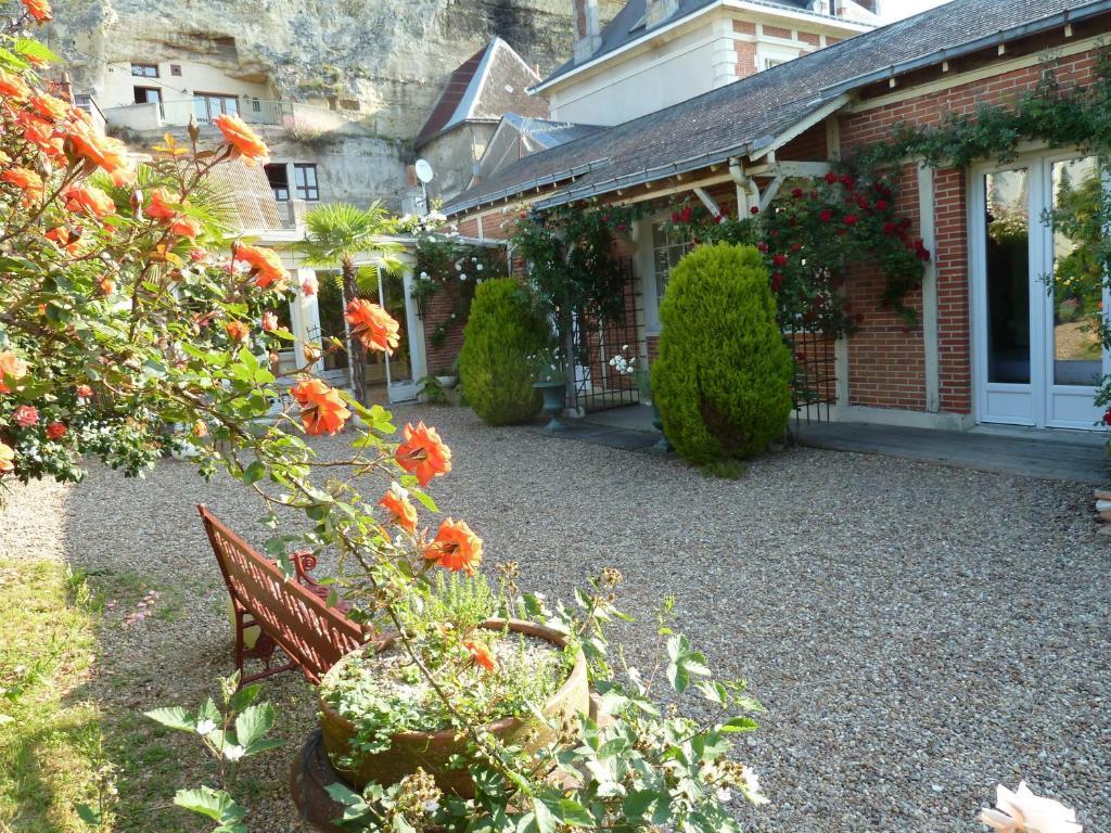 Bed and Breakfast Le Vieux Vauvert Рошекорбон Экстерьер фото