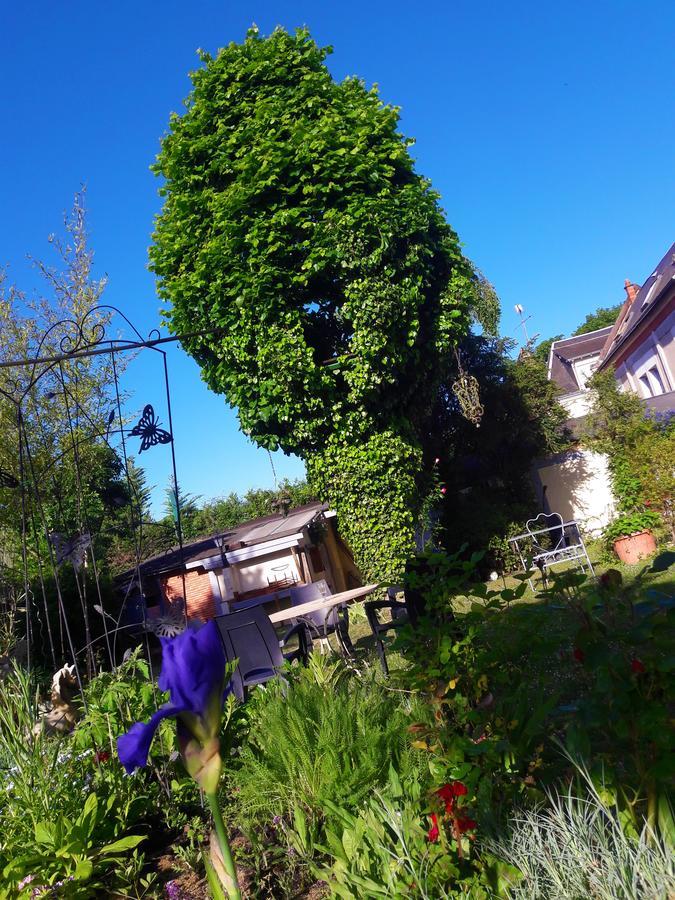 Bed and Breakfast Le Vieux Vauvert Рошекорбон Экстерьер фото
