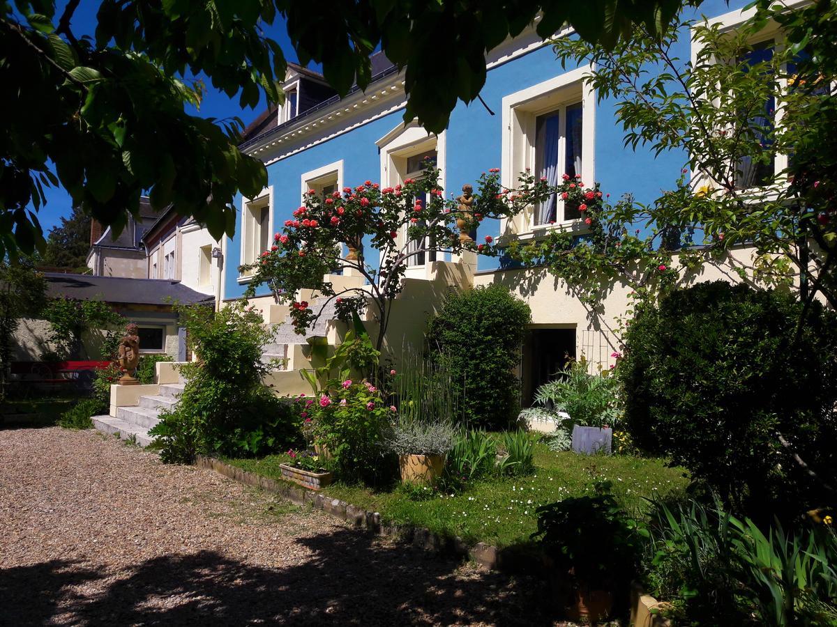 Bed and Breakfast Le Vieux Vauvert Рошекорбон Экстерьер фото